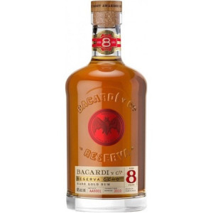 BACARDI 8YO 0.7L 40%