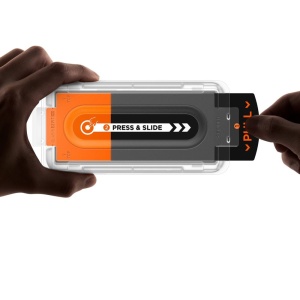 Folie pentru Samsung Galaxy Z Fold7 (set 2) - Spigen Glas.tR EZ FIT Pro HD - Clear - Img 4