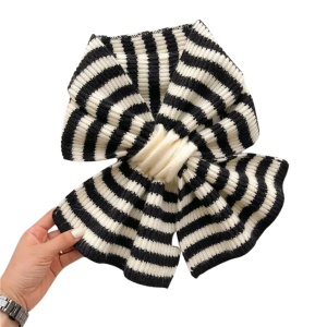Fular tricotat cu dungi - Cross, 4, ibucork.ro