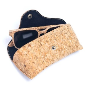 Ochelari de soare cu brate si toc din pluta Natur 36680 Ibucork.ro