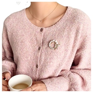 Brosa cu perle Silver Butterfly 36581 Ibucork.ro