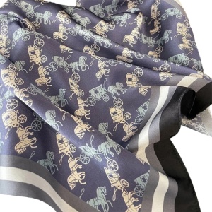 Esarfa satin albastru cu imprimeu caleasca si dungi elegante - Img 2