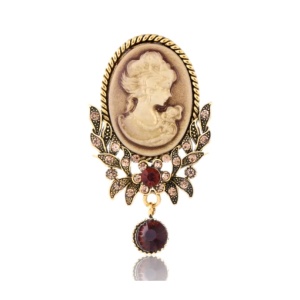 Brosa Vintage Portrait 35892 Ibucork.ro