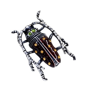 Brosa retro cu email Beetle