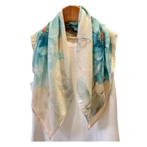 Esarfa patrata Blue Flower 35963 Ibucork.ro