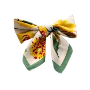 Esarfa din satin Flori de Crizanteme 35855 Ibucork.ro