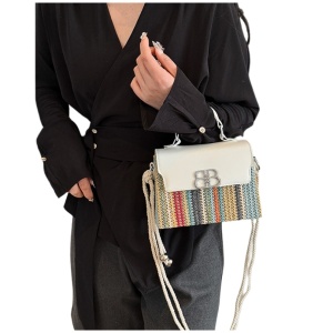 Gentuta crossbody din rafie Colored 37307 Ibucork.ro