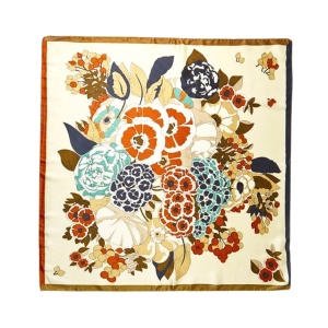 Esarfa patrata din satin Orange Flower 35958 Ibucork.ro