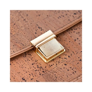 Gentuta crossbody din pluta maro 36738 Ibucork.ro