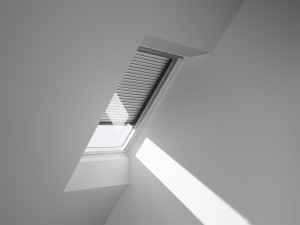Roleta exterioara Velux SML MK06, actionare electrica, 78x118 cm - Img 1