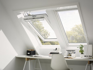 Fereastra mansarda Velux Premium GGU 0068 FK08, deschidere de sus, 66x140 cm - Img 2