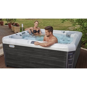 Minipiscina Wellis Palermo Citylife Premium, 5 locuri, cu pompa de caldura, scara inteligenta si spatiu de depozitare, 218x218x90 cm - Img 11