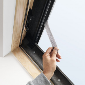 Fereastra mansarda Velux Standard Plus GLL 1061 MK04, deschidere de sus, 78x98 cm - Img 6