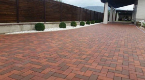Pavaj beton rezidential Semmelrock Nardo 20x10x4 cm, brun roscat - Img 2