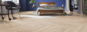Parchet laminat Kronotex Herringbone D3678 Toulouse Oak 8 mm - Img 3