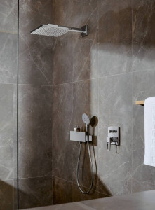 Palarie si brat de dus Hansgrohe Raindance E 300 Air 1 jet, 300X300mm, cu prindere pe perete cu brat 390mm, brushed bronze - Img 3