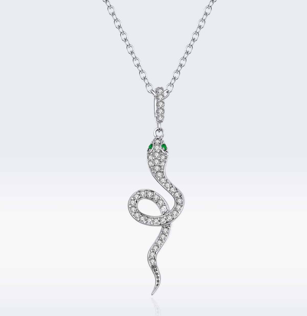 Lantisor Din Argint --- Snake --- Arg380M