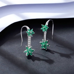 Cercei Eleganți Din Argint 925, Model Floral Cu Pietre Zirconiu Verde Smarald Și Cristale Strălucitoare, Design Modern Și Rafinament Arg417A - Img 4
