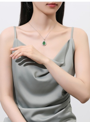 Colier Argint S925 Cu Pandantiv Lacrimă Cu Cristal Verde Cod ARG319A - Img 2