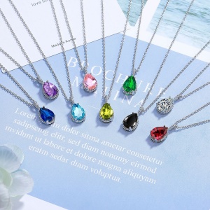 Colier Elegant cu Pandantiv de Cristal, Disponibil în Diverse Culori, Ideal pentru Orice Ocazie Cod ARG203E - Img 1