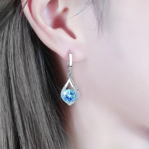 Accesorii Delicate: Cercei Argint 925 Huggie cu Montură de Topaz Albastru Arg114X - Img 3