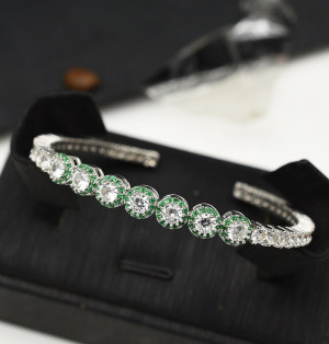 Bratara Din Argint Cu Elemente Zirconii si Smarald Helan Model Fixa( Bangle) - ARG370V - Img 3