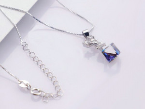 Colier din argint Crystal Blue ARG27