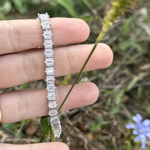 Brățară elegantă din argint cu pietre dreptunghiulare strălucitoare Cod Arg94A - Img 1