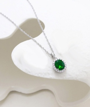 Colier Elegant cu Pandantiv Oval și Pietre Strălucitoare – Accesoriu Rafinat pentru Orice Ocazie Arg192C - Img 3