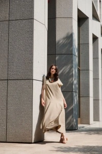 Rochie maro deschis din twill de bambus sustenabil - Confort, Eleganță și Eco-Friendly