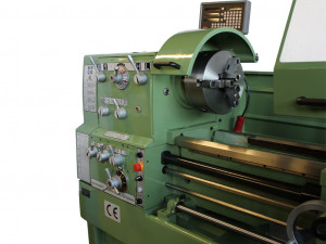 Strung Profesional Dynamic 2000 DRO de Damatomacchine, cu distanta intre varfuri de 2000 mm, afisaj digital, sistem de racire, diametru maxim de lucru pe banc 560 mm,12 viteze si motor trifazat de 10 Hp - Img 2