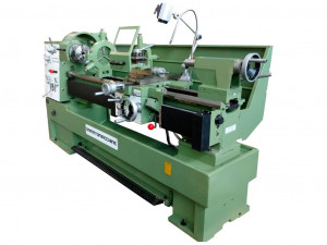 Strung profesional pentru prelucrarea metalului Titanius 1500 de Damatomacchine, cu distanța dintre vârfuri de 1500 mm, pompa de răcire, diametrul maxim de 410 mm și un motor cu trei faze de la 3.3/2.2 KW - Img 3