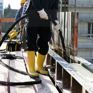 Vibrator de beton compatibil cu convertizor Wacker Neuson IREN 58/042/10 GV, cap vibrant 58 mm cu protectie de cauciuc - Img 2