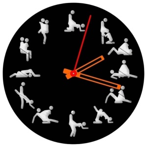 Ceas de perete metalic Krodesign Kamasutra, diametru 50 cm, negru - Img 1