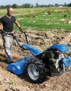 Motocultivator BCS 750 Powersafe - Reversibil CU MOTOR KOHLER KD440 8 KW DIESEL SI PORNIRE ELECTRICA ,FARA BATERIE - Img 2