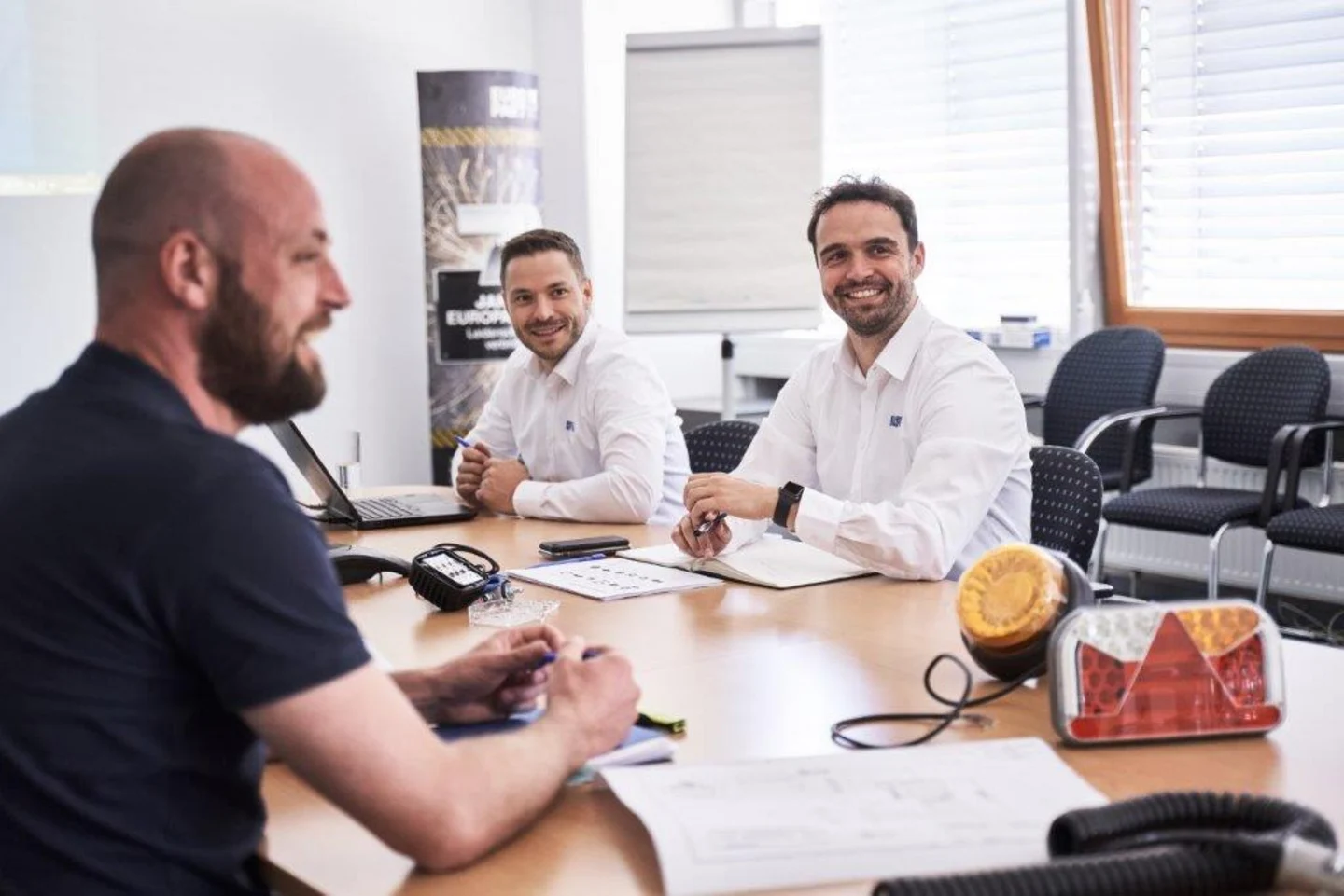 Serviciul clienti la EUROPART