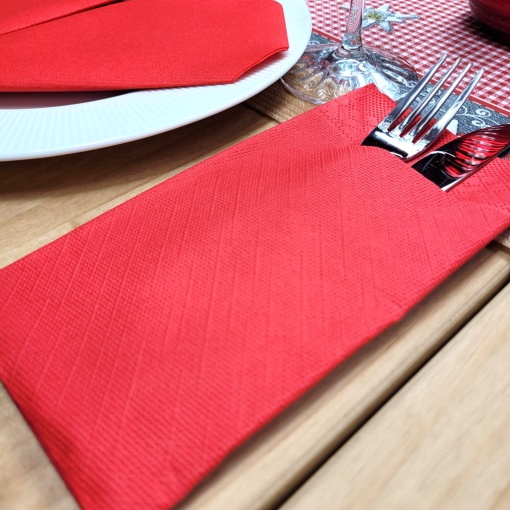 Комплект от 75 салфетки Mank HORECA с джоб, Tissue Deluxe®, червени, 40 x 40 см, идеални за сватби, партита