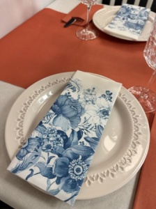 Празнични салфетки за маса от Airlaid – Blue Garden / 48 x 43 см / 60 броя - Img 4