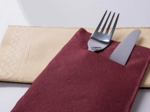 Салфетки с ДЖОБ за прибори за хранене - Tissue Deluxe (Bordo) / 40 х 40 см / 75 бр. - Img 2