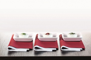 Салфетки Mank Horeca, Tissue Deluxe®, Бяла, 40 x 40 см, Идеални за сватби, партита, кръщенета Комплект 50 бр. - Img 2