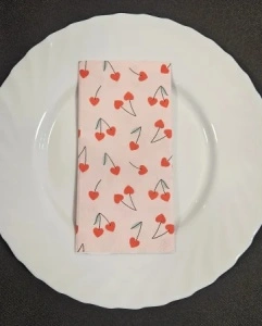 ПОЛУПАЛЕТ Салфетки за маса, 3 слоя, Tissue – Cherry Love, 33 x 33 см, сгънати 1/8, 7200 бр. - Img 3