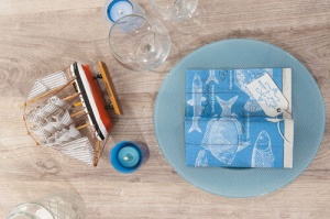 Празнични салфетки Linclass - Fisch-Essen (рибки) / 40 х 40 см / 50 бр. - Img 2