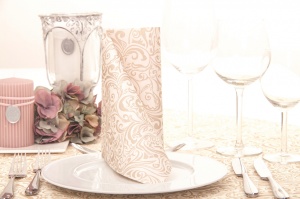 Салфетки Mank HORECA, Linclass® Airlaid, Lias Cream Beige, 40 x 40 см, Идеални за сватби, партита, кръщенета, Комплект от 50 бр. - Img 2