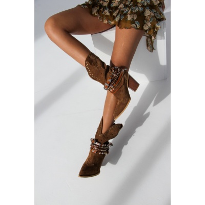 Ghete ciocate Cowboy Embellished III Lungi Camel piele naturala - Img 3