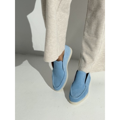 Ghetei Lara S piele intoarsa Baby Blue