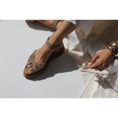 Pantofi Nocciola Suede Softgold Limited Edition - Img 6