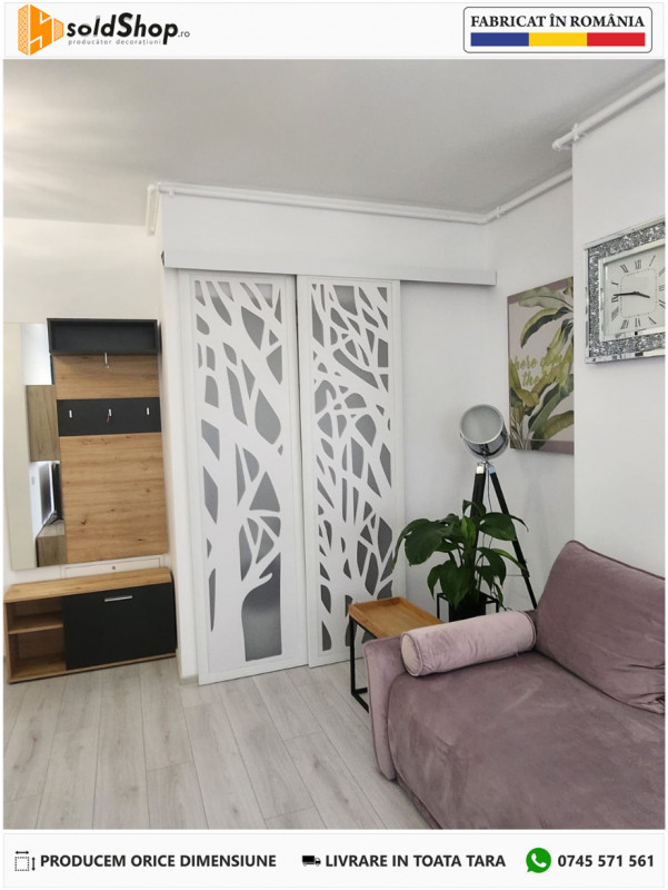 Transformă-ți Spațiul cu Ușa Culisantă Dublă Personalizată