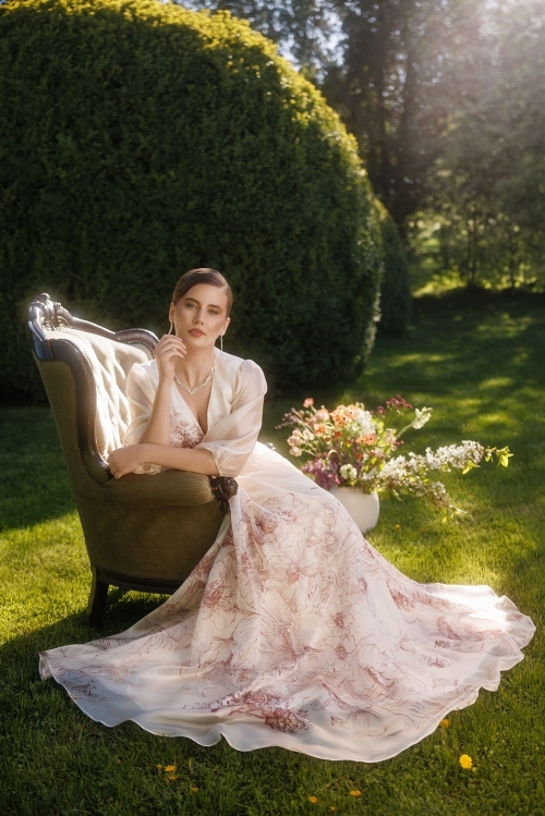 Rochia din organza cu imprimeu floral - Img 3