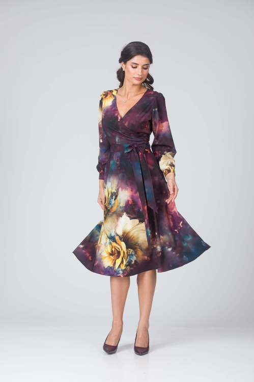 Rochie in nuante de mov visiniu eleganta cu maneca lunga imprimata floral - Img 2
