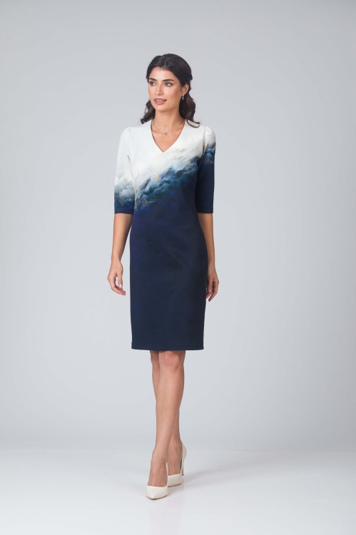 Rochie casual cu decolteu in V imprimata bleumarin in degrade - Img 4